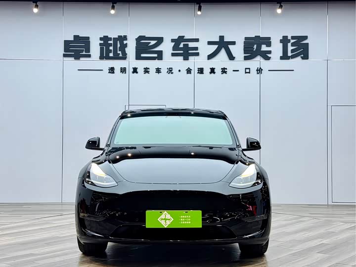 Фото 2 - Tesla Model Y