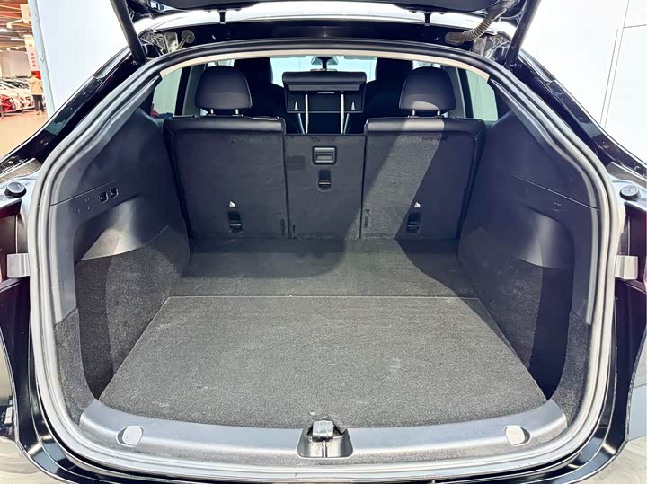 Фото 22 - Tesla Model Y