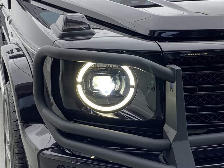 Фото 32 - Mercedes-Benz G-Class