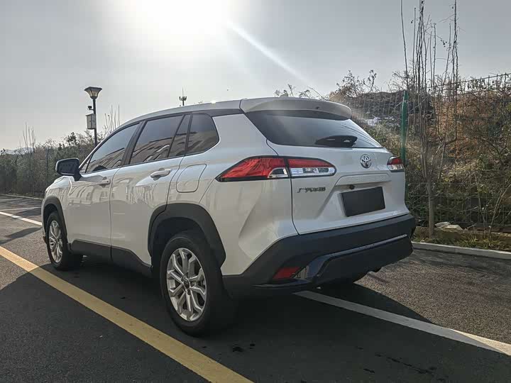 Фото 4 - Toyota Frontlander