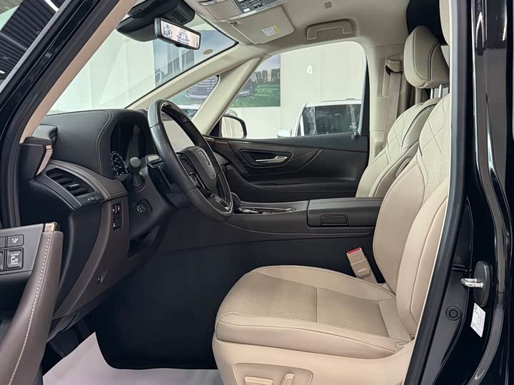 Фото 4 - Toyota Vellfire