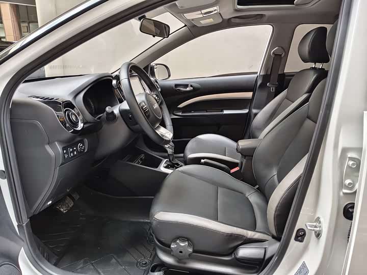 Фото 4 - Kia KX1