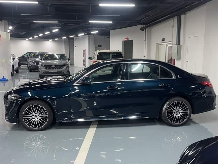 Фото 7 - Mercedes-Benz C-Class