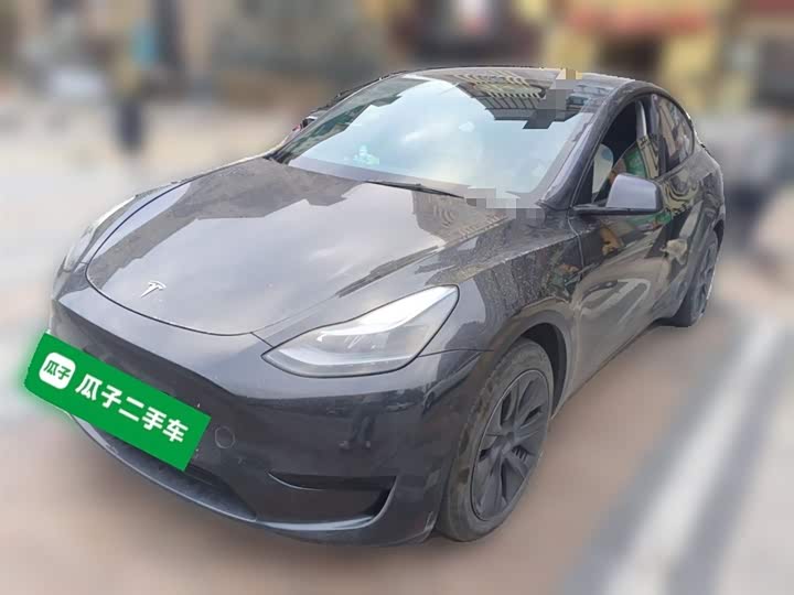 Фото 2 - Tesla Model Y