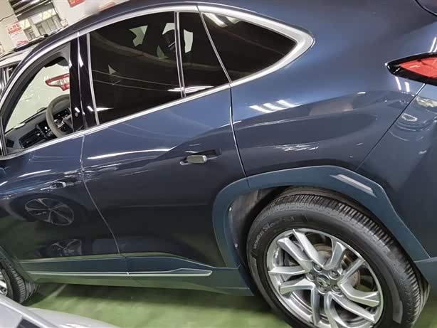 Фото 5 - Nio EC6