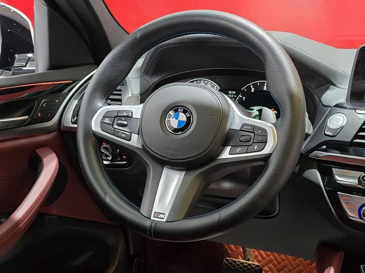 Фото 13 - BMW X4