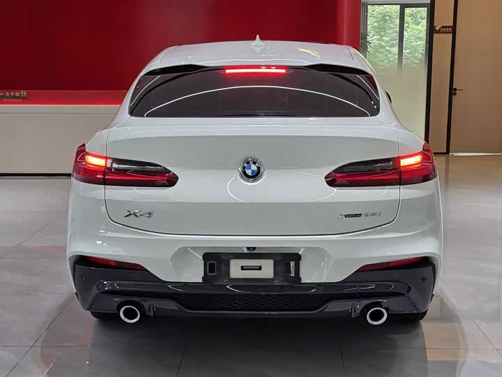 Фото 20 - BMW X4