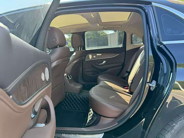 Фото 5 - Mercedes-Benz E-Class Hybrid