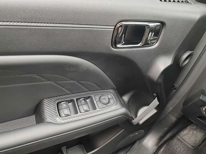 Фото 15 - Haval Raptor Hybrid