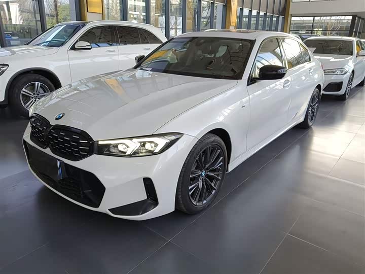 Фото 1 - BMW 3 Series