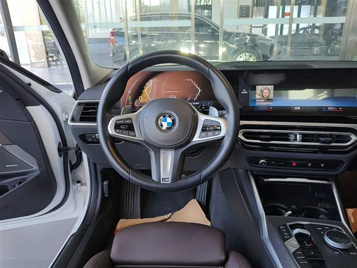 Фото 11 - BMW 3 Series