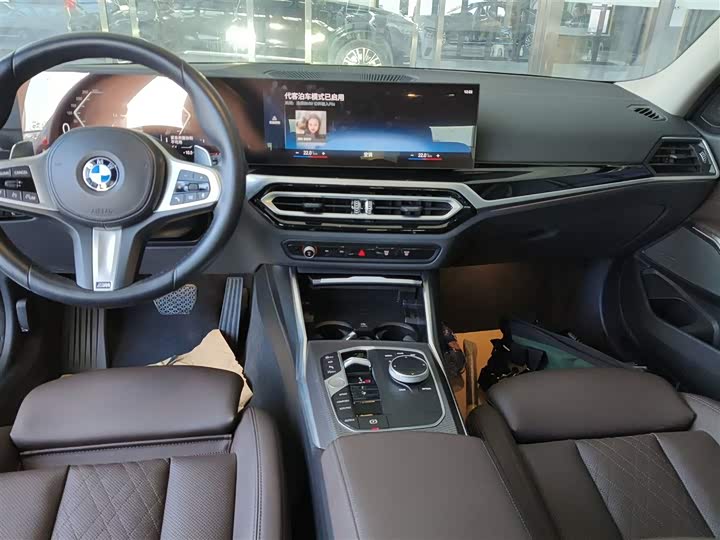 Фото 13 - BMW 3 Series