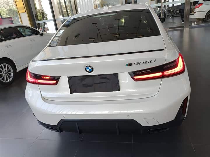 Фото 6 - BMW 3 Series