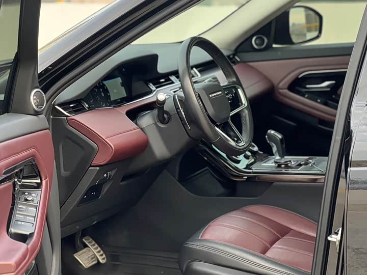 Фото 4 - Land Rover Range Rover Evoque L