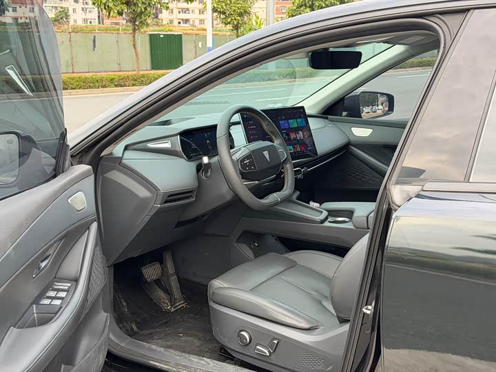 Фото 4 - Changan Deepal SL03