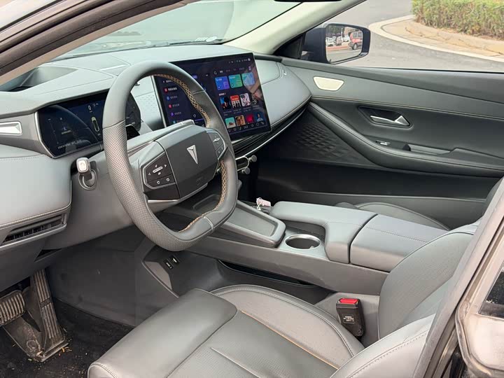 Фото 5 - Changan Deepal SL03