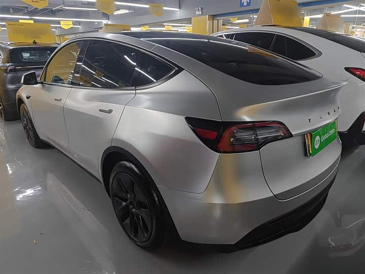 Фото 5 - Tesla Model Y