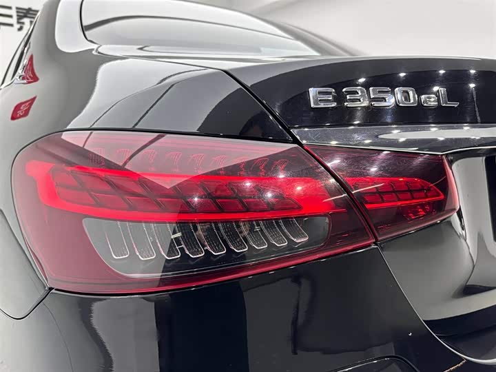 Фото 29 - Mercedes-Benz E-Class Hybrid