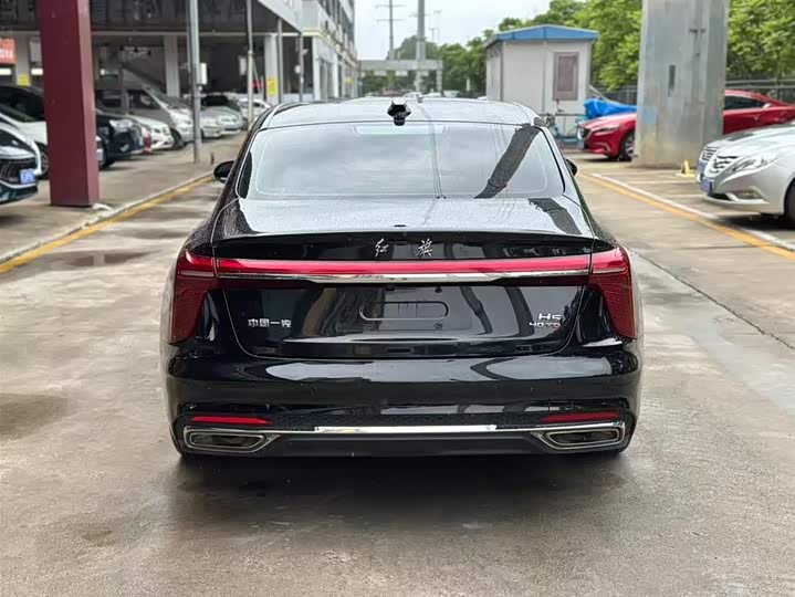 Фото 8 - Hongqi H5