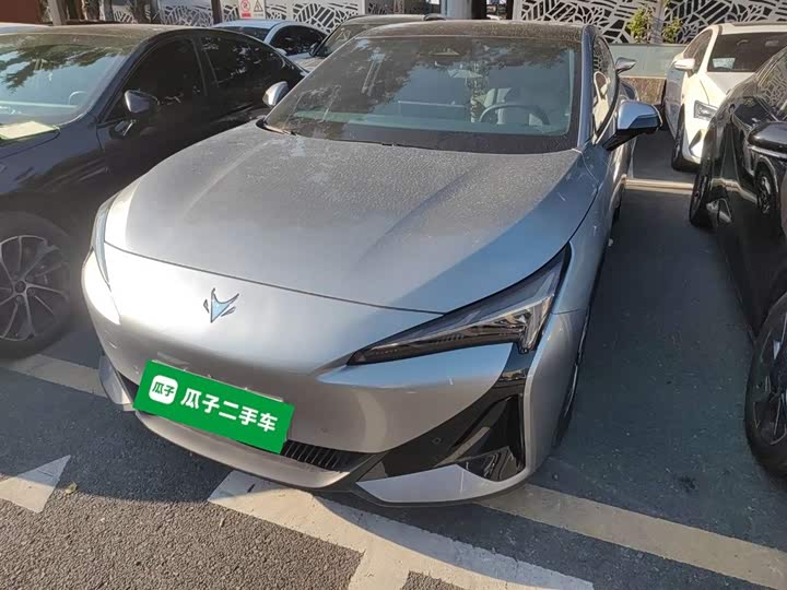 Фото 1 - BAIC Arcfox Alpha S5