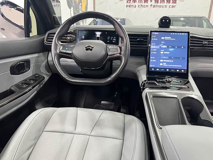 Фото 18 - Nio ES8