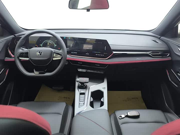 Фото 12 - Changan X5 Plus