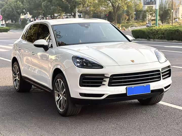 Фото 3 - Porsche Cayenne