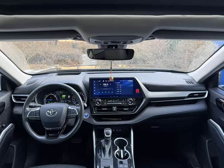 Фото 5 - Toyota Highlander