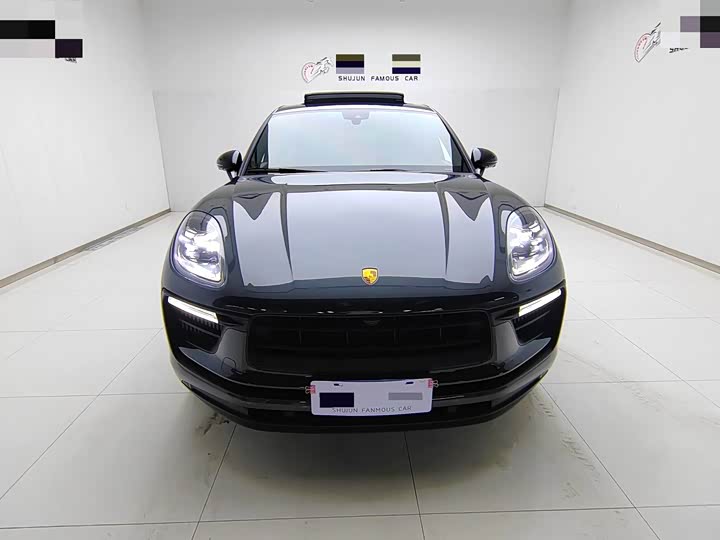 Фото 2 - Porsche Macan