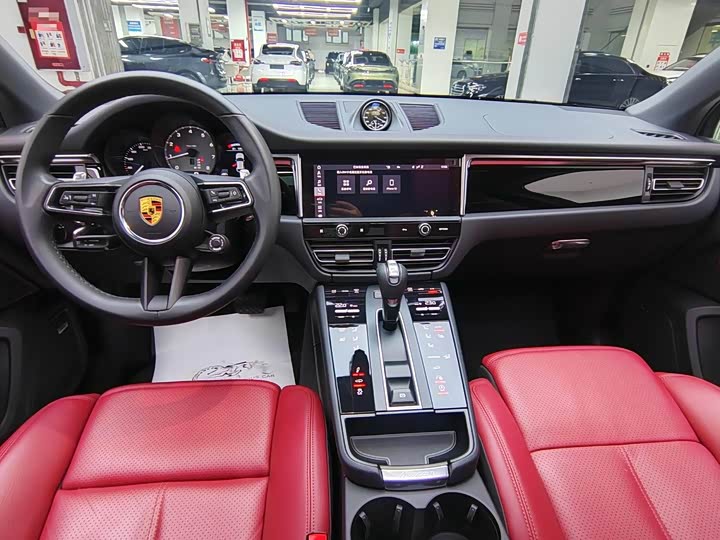 Фото 4 - Porsche Macan