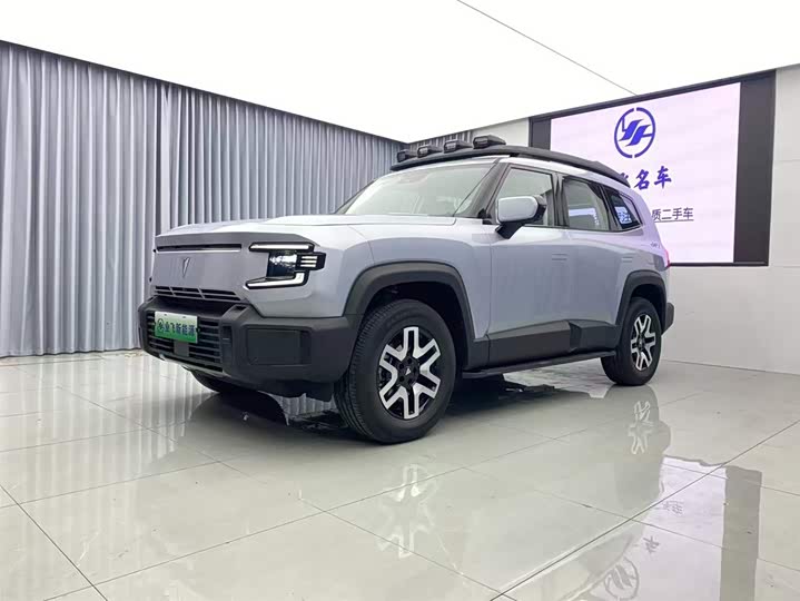 Фото 1 - Changan Deepal G318