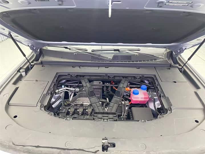 Фото 21 - Changan Deepal G318