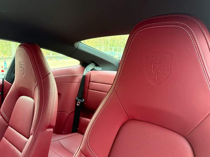 Фото 10 - Porsche 911