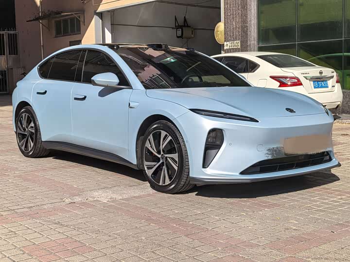 Фото 3 - Nio ET5