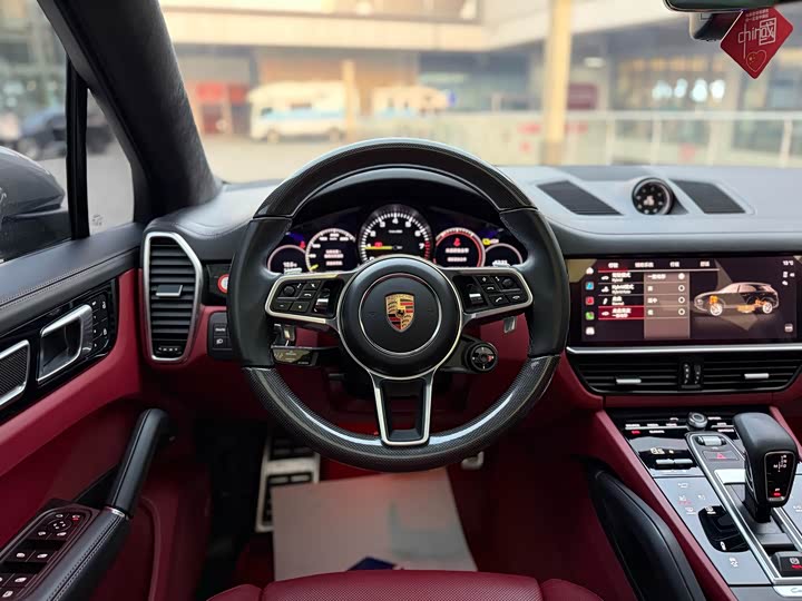 Фото 19 - Porsche Cayenne Hybrid