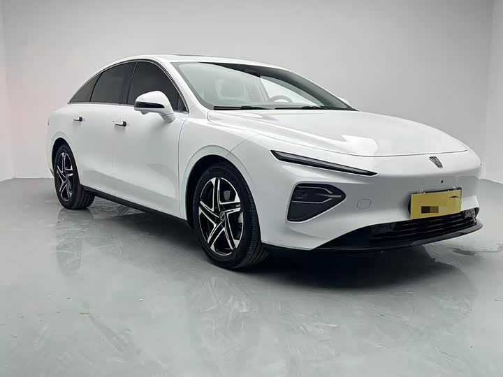 Фото 1 - Roewe D7