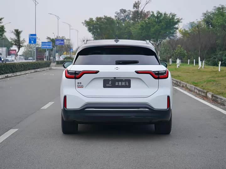 Фото 5 - Nio ES6