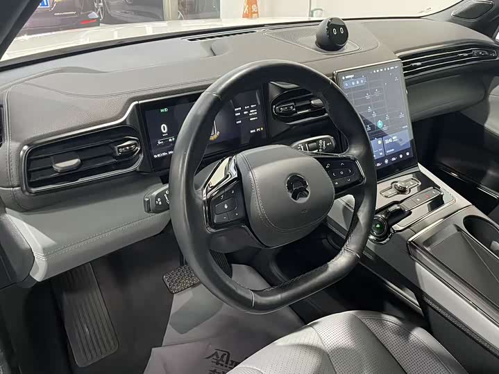 Фото 8 - Nio ES8