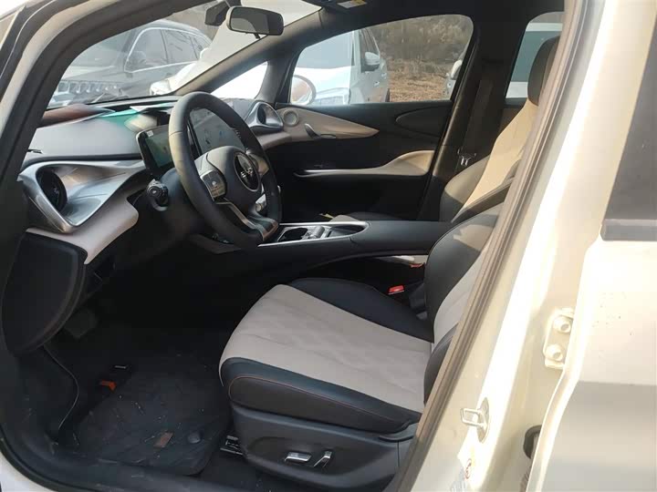 Фото 15 - BYD Dolphin