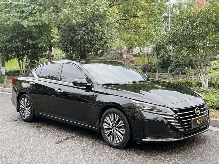 Фото 3 - Nissan Teana