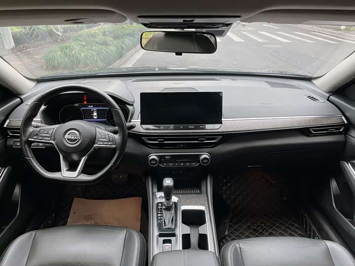 Фото 5 - Nissan Teana