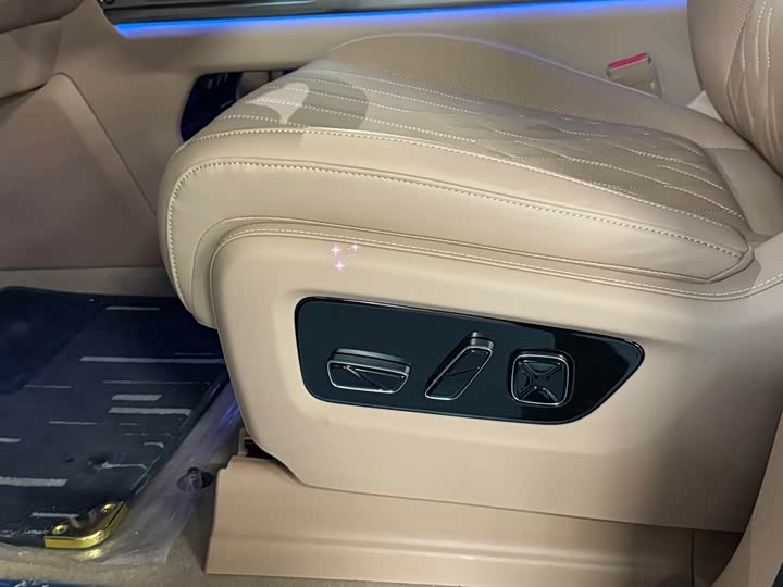 Фото 8 - Dongfeng Mengshi M18-3