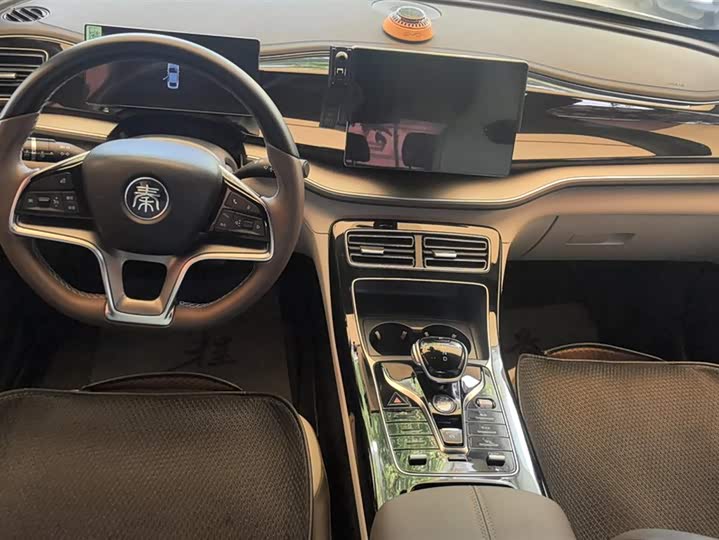 Фото 12 - BYD Qin Plus