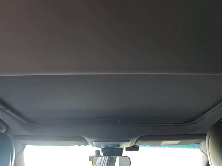 Фото 18 - Toyota Avalon