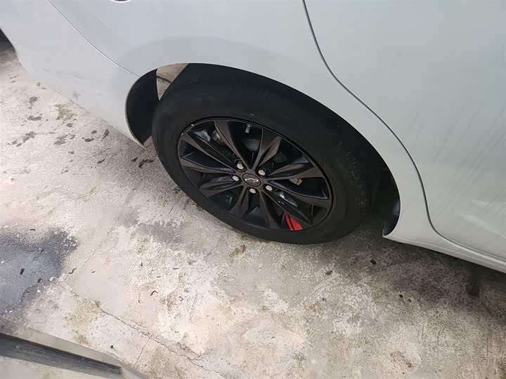 Фото 26 - Chevrolet Monza