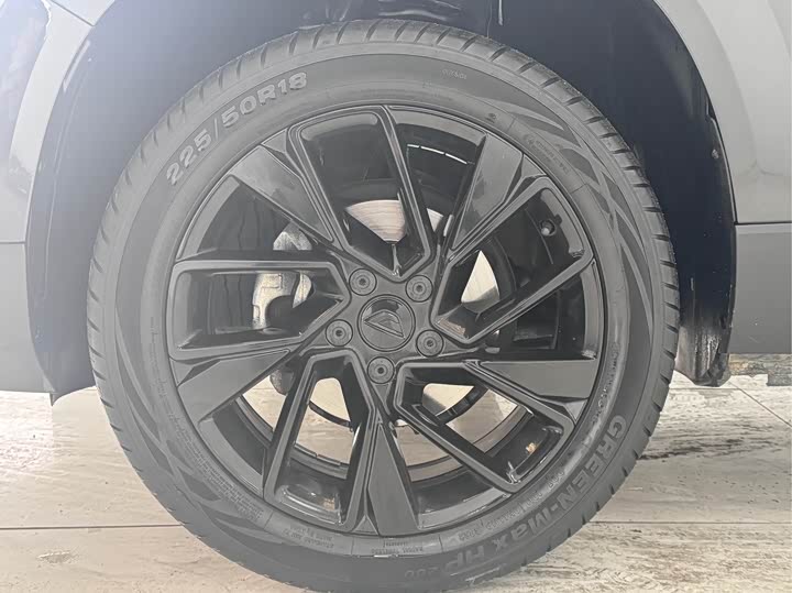 Фото 17 - Jetta VS5