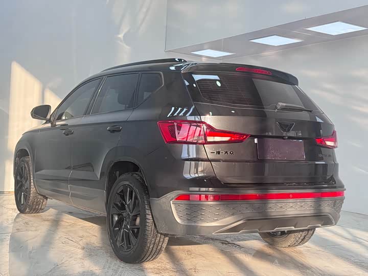 Фото 4 - Jetta VS5