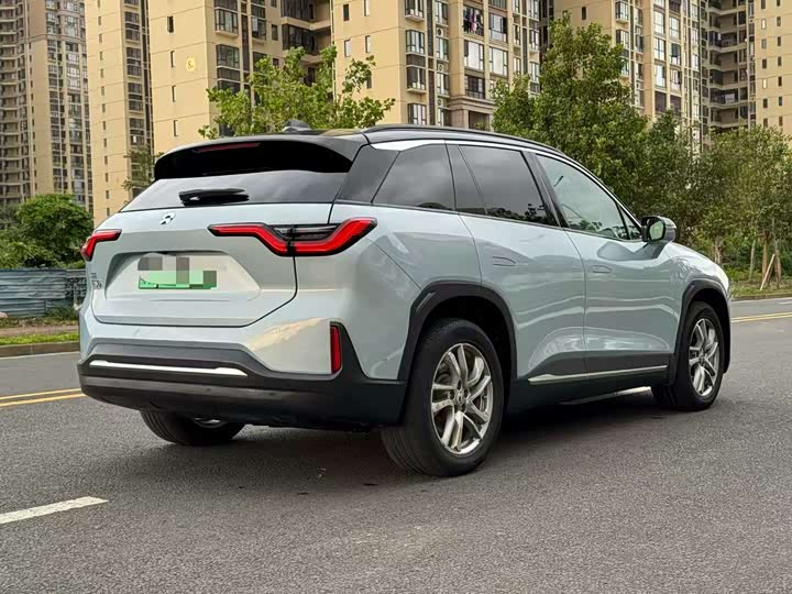 Фото 4 - Nio ES6