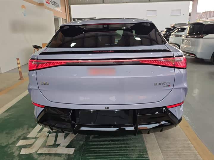 Фото 6 - BYD Sea Lion 07 EV