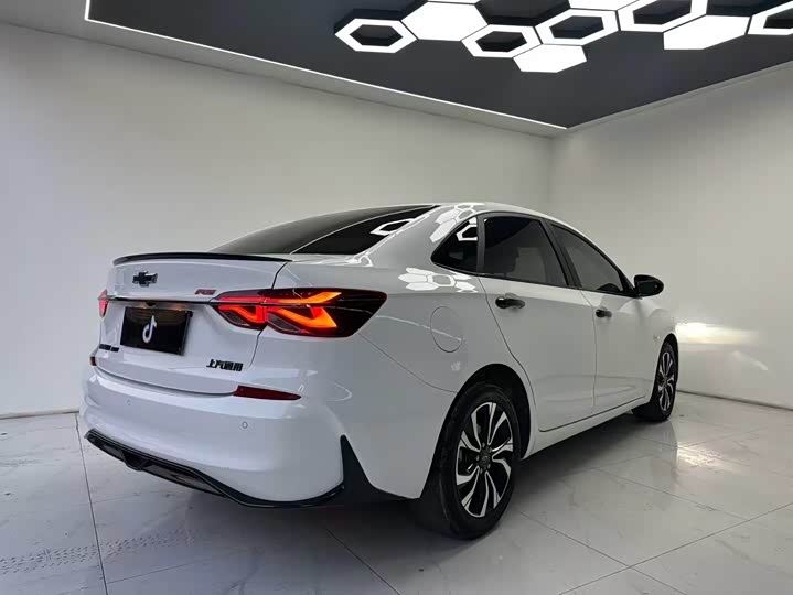 Фото 7 - Chevrolet Monza